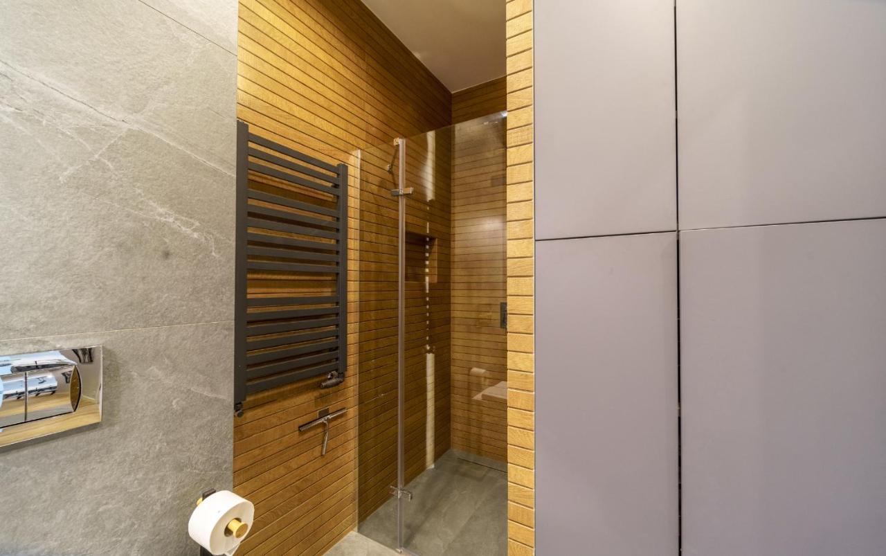 Bright And Charming- Golden Apartments- City Center&S18 Warschau Exterior foto