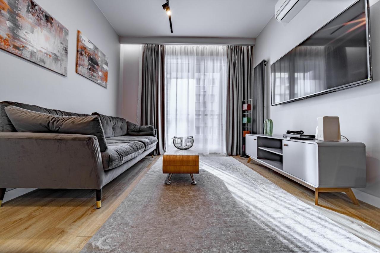 Bright And Charming- Golden Apartments- City Center&S18 Warschau Exterior foto